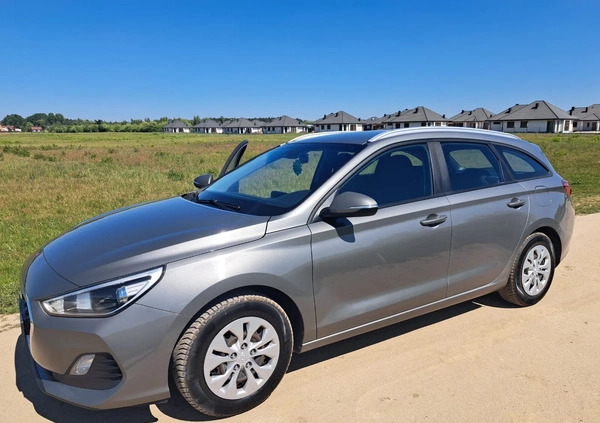 Hyundai I30 cena 51000 przebieg: 150800, rok produkcji 2019 z Kałuszyn małe 301